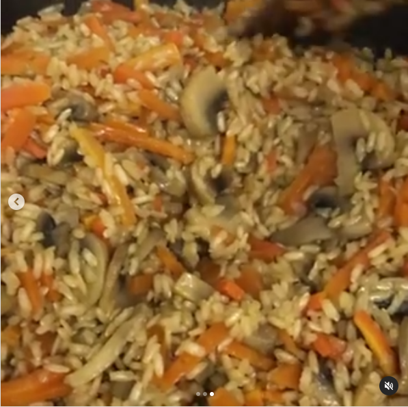 Плов из бурого риса
